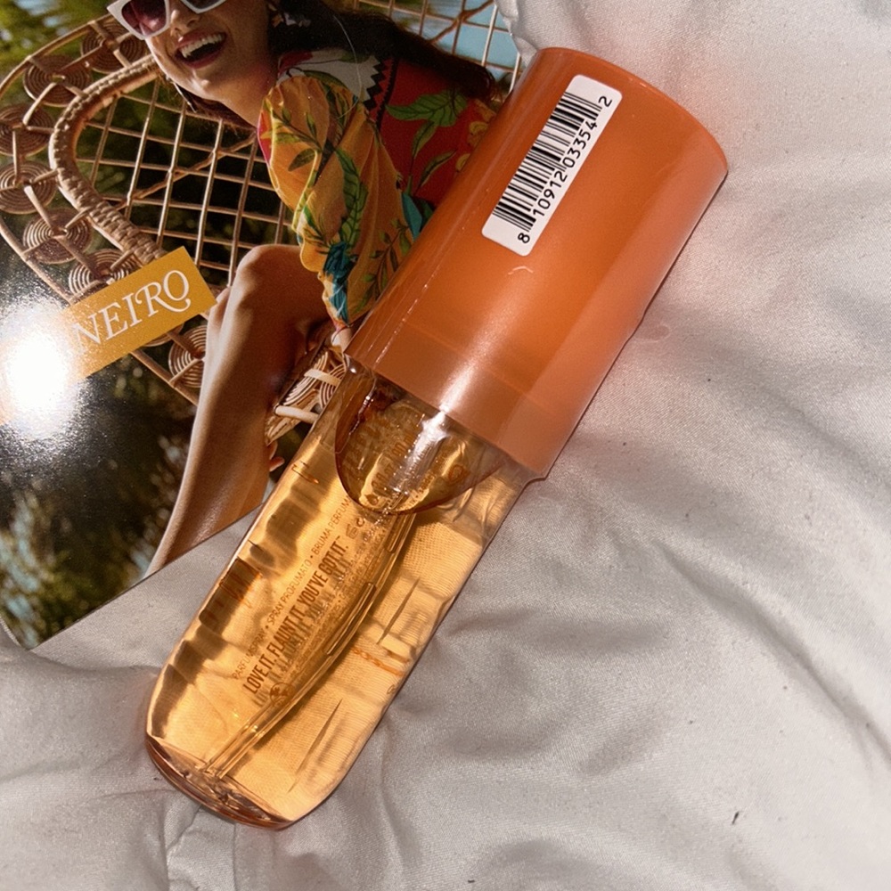 Sol De Janeiro Body Mist in bikini season - Picture 4 of 5